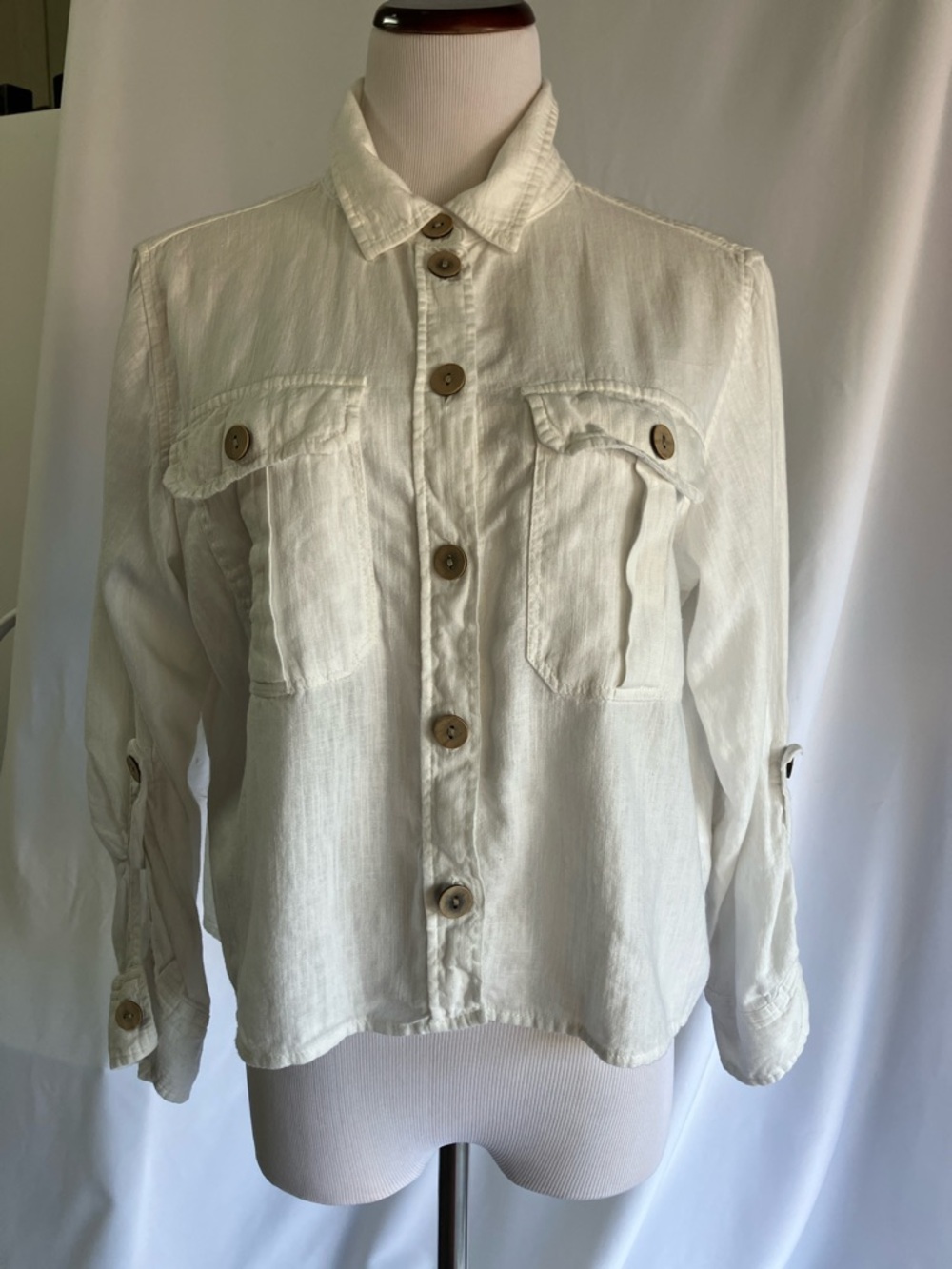 American Eagle Outfitters Cream Button-Front Utility Jacket